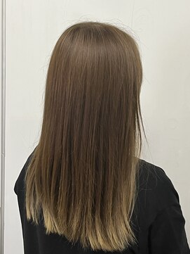 カットルームカラー 芦花公園店 うる艶オイルグロスカラー