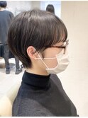 【黒髪でも垢抜けられる】マッシュショート