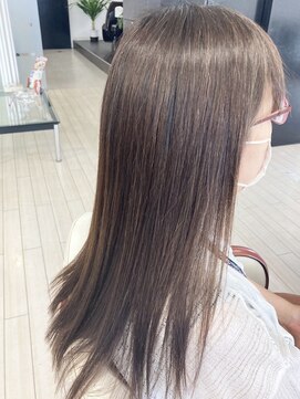 トイロ(toiro*) ロング*縮毛矯正