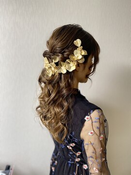 ミークスタイルヘアー(Miiku.style.hair) カールハーフup style