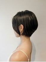 オー(O)&nbsp;エレガントな大人ショートスタイル。