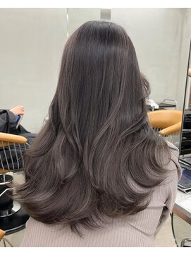 サイン 表参道(SIGN) イヤリングカラーインナーカラーハイライトカラーレイヤーカット