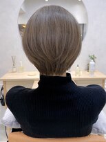 キビト(kibito)&nbsp;ショートボブ クリアグレージュ