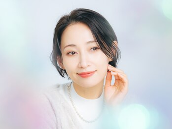 ブルー デイジー BLUE DAISYの写真/【カット＋カラー¥5,500～】《大人女性のための上質な白髪染め》で上品なstyleへ