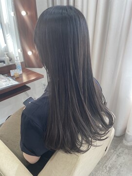 アーキヘアーカリス(archi hair charis) 切りっぱなしロング