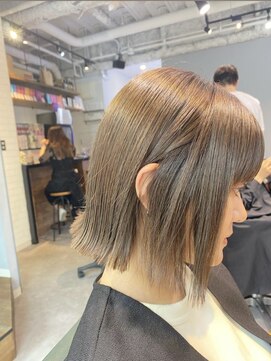 シーン 池袋(scene.) scene.【シーン】【池袋 西口徒歩3分】ミルクティーベージュ