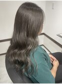 赤み消しカラーグレージュ