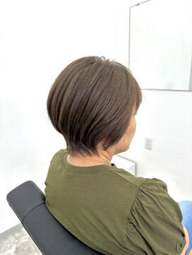 シロ 白髪ぼかしベージュカラー