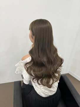 イオエ 元町(ioe) 黒髪/グレーベージュ/イヤーロング/前髪パーマ/艶髪／髪質改善