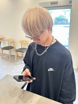 イロ(iro) ホワイトベージュ