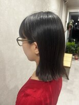 ルアン(LOUEN)&nbsp;スッキリ纏まる切りっぱなしスタイル