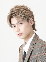 フェザーパーマフェザーショート波打ちパーマホワイトブロンド