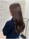 柔らかベージュ