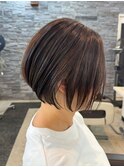 大人ショートボブヘアくびれショート白髪染めグレイカラー40代