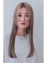 ポイントファイブバイソレイユ 豊橋駅前大通店(.5 by SOLEIL)&nbsp;ロングレイヤーカット前髪なしホワイトベージュ