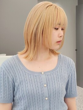 エニフォーイーストハム(Eni for eastham) ケアブリーチ/ホワイトベージュ/ミディアムレイヤー