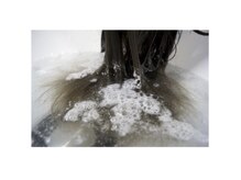 【通常の水の１０倍以上】高い洗浄力で、薬剤の負担を軽減！