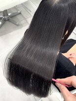 ルミス 表参道(Lumis)&nbsp;ストレートスタイル/艶髪/髪質改善/縮毛矯正/表参道/青山/外苑前