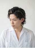 梅雨の時期長いスタイルにおすすめツイストスパイラルパーマ