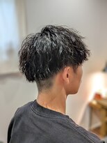 ウィスカーヘアー(whisker hair)&nbsp;ツイストスパイラルパーマ