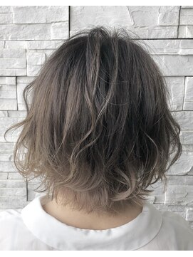 アールトゥーヘアー(art To Hair) グラデーションボブ