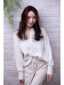 ヘアーアートシフォン 池袋西口店(Hair art chiffon) 簡単スタイリングで伸ばしかけルーズラブのクラシカルセミディ