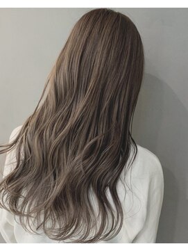 カフカ(CAFCA) ロング/アッシュブラウン/グレージュ/ダークカラー/レイヤー