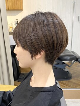 ハット(HUT) 【カジュアルショートヘア】