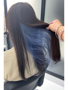 リア 大阪梅田(Ria) ～インナーカラー ペールブルー～【Ria 大阪 梅田】