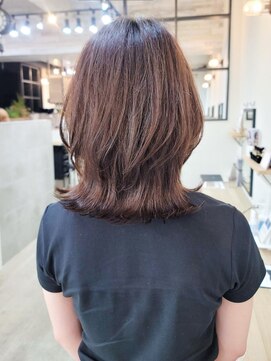 メッケ(MeKKe) 外ハネカジュアル