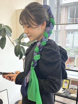 ヘアーアイスカルテット(HAIR ICI QUARTET) 大人美人ポニーテール編みおろし三つ編み褒められる♪