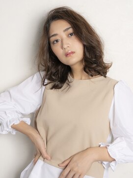 ニーフ 恵比寿(neaf) デザインカラー/レイヤーカット/ウェットヘア/オリーブベージュ