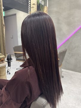 ピンクブラウン