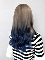 コタ 水戸(COHTA) ミルクティーベージュ×ネイビーブルーグラデーション