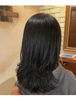 ヘアメイク フレンシア(hair make flencia)&nbsp;抜け感たっぷり大人ロングレイヤー【356スタイル】