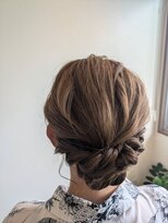 マイアイドゥー(My. i do)&nbsp;シニヨンスタイル・ハーフアップ