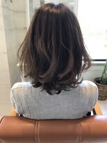 アロハララ(ALOHA LaLa)&nbsp;〔ALOHALaLa〕デザインカラー×似合わせカット