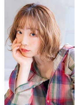 クロム バイ リエット(Chlom by Lietto) Chlom☆新宿 ハイライトベージュイルミナカラーハンサムショート