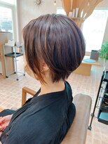 クオン(Quon) ショートスタイル+インナーカラー/ニュアンスカラー◎30代40代