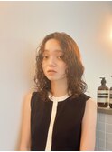 パーマ　くるくる　フェミニン