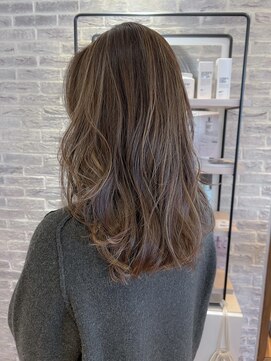 ビアンカ カマクラ(bianca) 《白髪染めハイライトカラー》