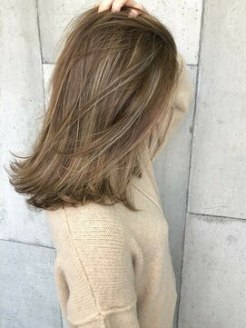 ルモア(RUMOR) Rumor【ハイライトバレイヤージュ】スモーキーベージュカラー