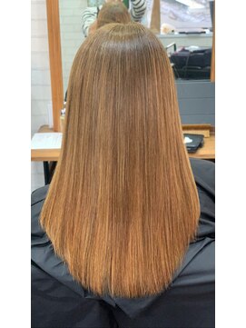 ライフ 忍ケ丘店(Lyfe) ベージュロング_グレージュカラーボブウルフ_220