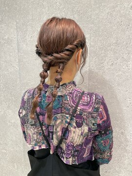 アース 三軒茶屋店(HAIR&MAKE EARTH) 三軒茶屋_レディース_ヘアアレンジ_ヘアセット_セミロング_小顔