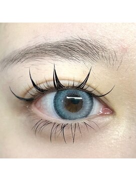 パーミル ヨコハマ(permille Yokohama) メイクするのが楽しみになるパリエク上下ワンホン