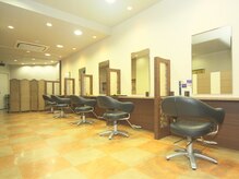 ヘアーラウンジラインビアス(Hair lounge Line Vias)