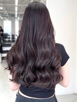 ロイオブジゼル(roi of GiseL)&nbsp;ラベンダーグレージュ　くすみベージュ　韓国風巻き　艶髪　艶感