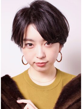 アイスバーグ ウェスト 清澄白河(eyesburg W/est) 20代30代大人可愛い小顔ショート