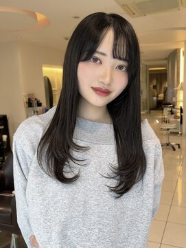 ヤヨイブレインズフェアリー(YAYOI BRAINS fairy) 低めのレイヤースタイル