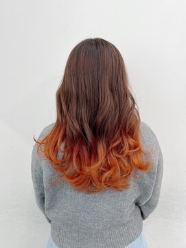 イース バイ アンブルリュクス 北千住(Ease by amble luxe) 毛先オレンジ